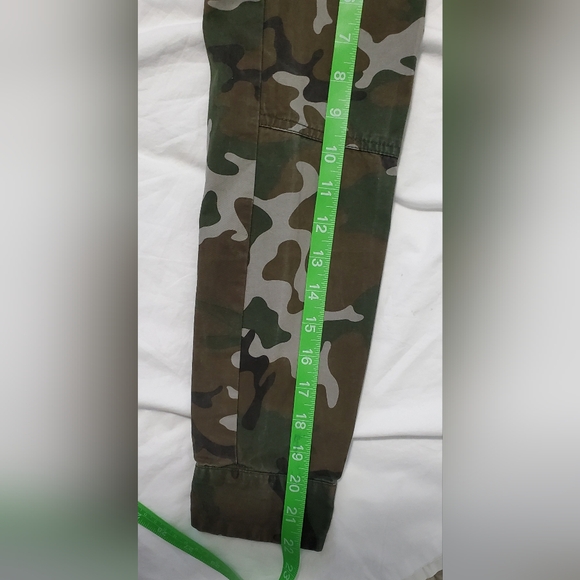 Love Tree camo jacket, sz small - Picture 7 of 7